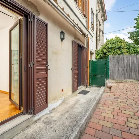 La Casa Di Patty Apartment Trieste Exterior photo